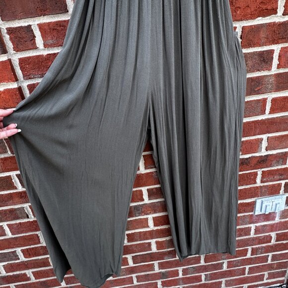 Kori Jumpsuit Overalls Womens Medium Olive Green Cropped Wide Leg Cottagecore - Picture 6 of 14